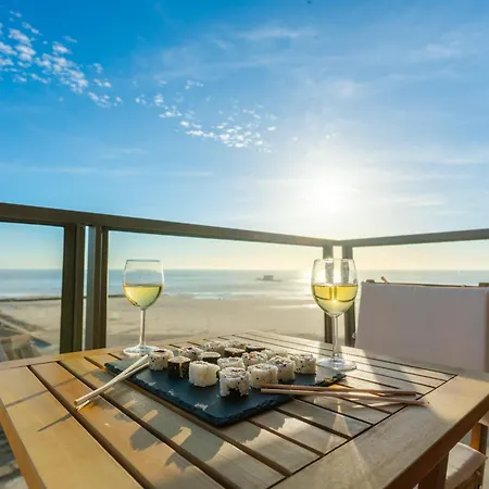 Le Coucher De Soleil Balcon Front De Netflix Apartment Le Portel
