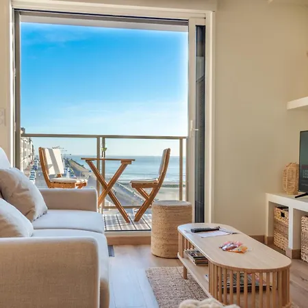 Le Coucher De Soleil Balcon Front De Netflix 아파트 *